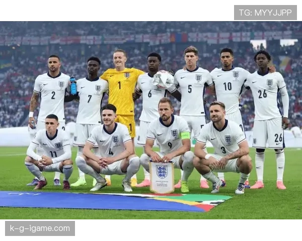 三狮军团集结新阵容,英格兰国家队迎战国际赛事引期待 三狮军团集结新阵容,英格兰国家队迎战国际赛事引期待
