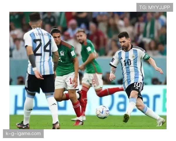 波兰世界杯小组赛表现稳健，战术执行力与关键球员惊艳发挥引关注