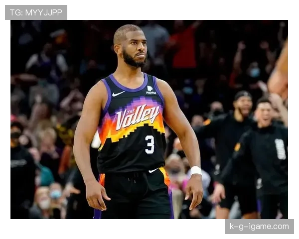 斯通斯防守表现稳健，成为球队后防核心的关键时刻分析