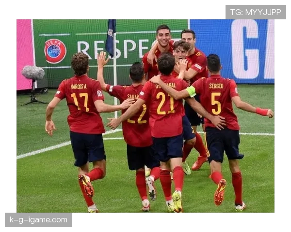 阿什拉夫与恩里克关系及战术适配性分析